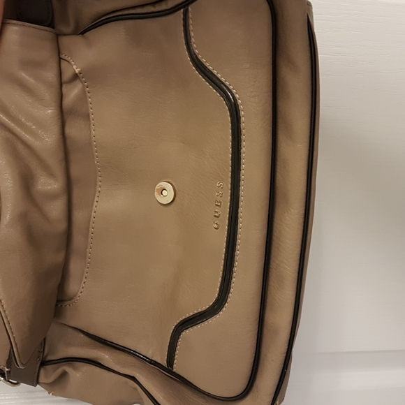 Guess Grey Satchel with black piping - Picture 3 of 5